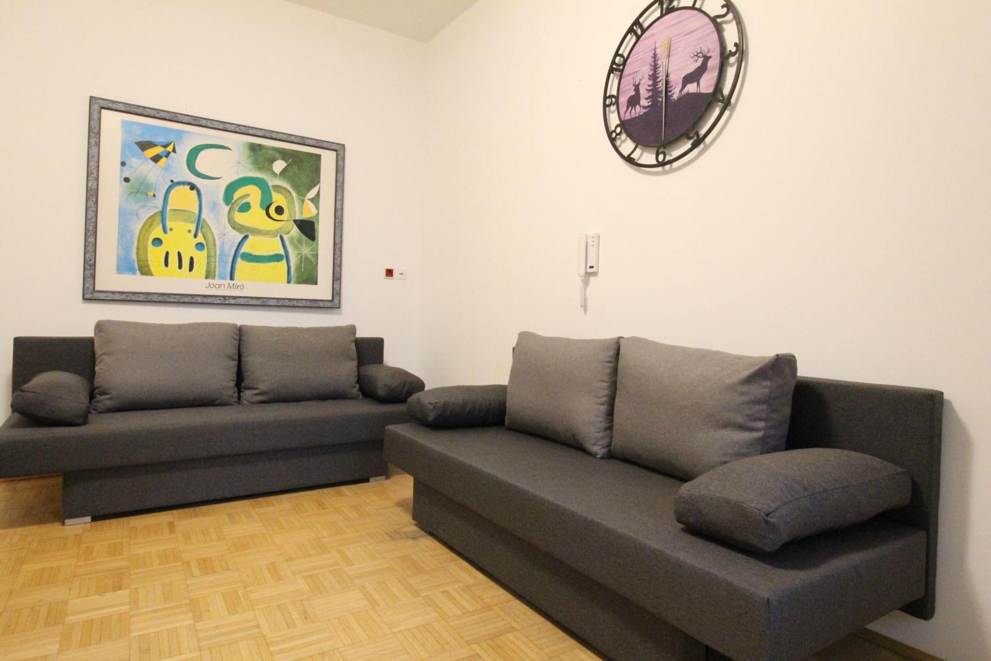 Zx Quad Room In Meidling Wien Exterior foto