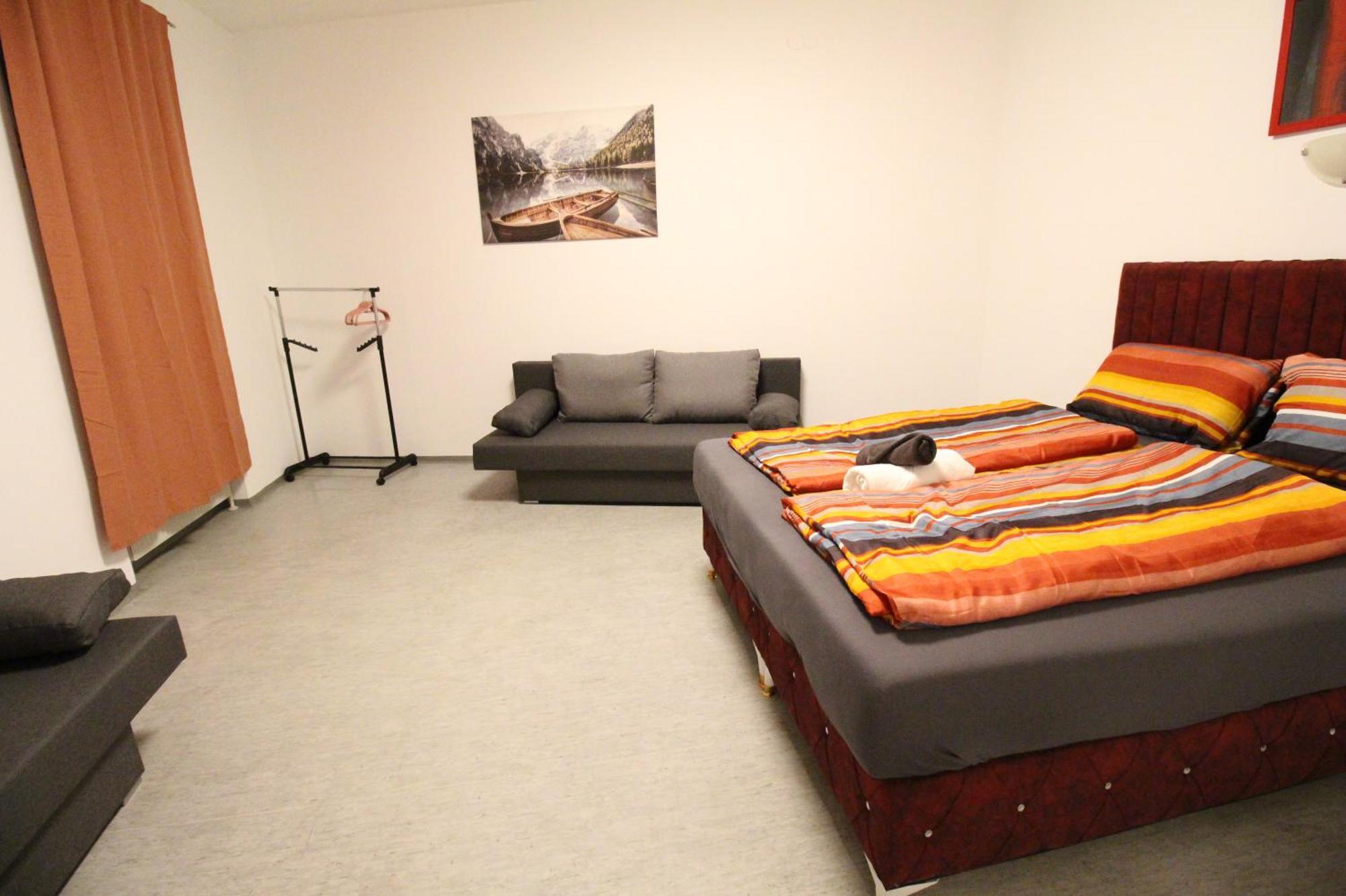 Zx Quad Room In Meidling Wien Exterior foto